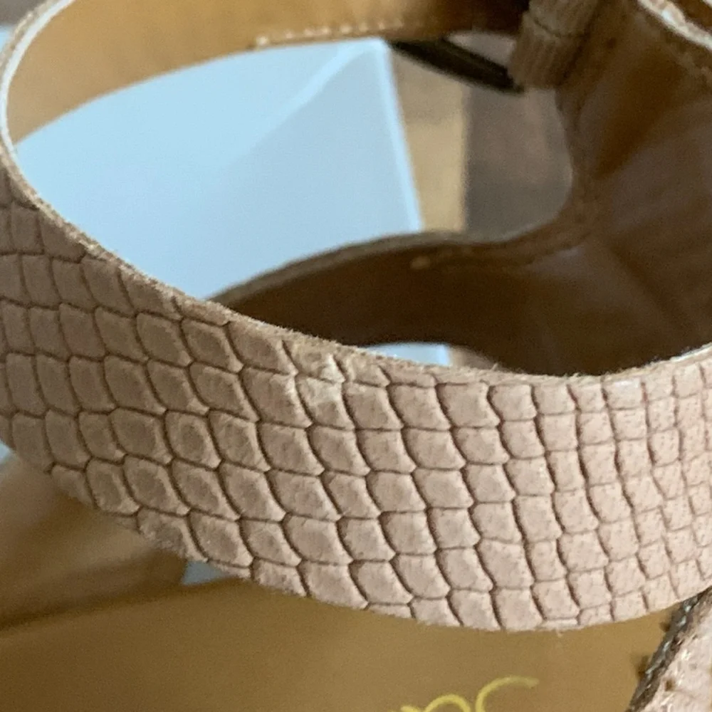 🆕 Franco Sarto Strappy Sandals - Picture 12 of 16